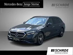 Grau Gebraucht 2024 Mercedes E300 AMG line Limousine | 58.650 € (Teuer)