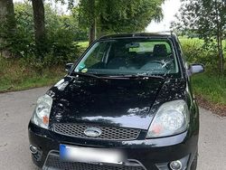 Schwarz Gebraucht 2008 Ford Fiesta Kleinwagen | 1.600 € (Fairer Preis)