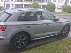 Grau Gebraucht 2017 Audi Q5 Sport SUV | 27.800 € (Teuer)