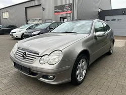 Silber Gebraucht 2007 Mercedes C180 Coupé | 3.990 € (Fairer Preis)