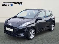 Phantom black Neu 2024 Hyundai i10 Select Kleinwagen | 17.360 € (Fairer Preis)
