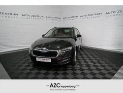 Schwarz Gebraucht 2022 Skoda Octavia Ambition Kombi | 20.950 € (Fairer Preis)