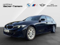 Schwarz uni Gebraucht 2022 BMW 320e Kombi | 23.812 € (Guter Preis)