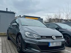 Grau Gebraucht 2017 VW Golf VII GTD Kombi | 14.900 € (Etwas zu teuer)