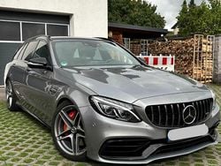 Grau Gebraucht 2014 Mercedes C63 AMG AMG Kombi | 37.500 €