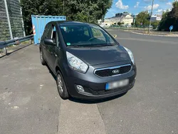 Schwarz Gebraucht 2014 Kia Venga 2 Kleinwagen | 6.200 €