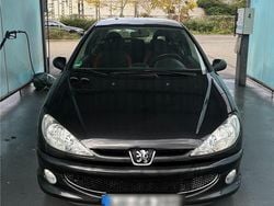 Schwarz Gebraucht 2007 Peugeot 206 Coupé | 2.300 € (Teuer)