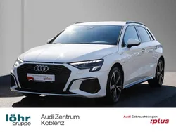 Ibisweiß Gebraucht 2021 Audi A3 Sportback e-tron Design Limousine | 27.980 € (Teuer)