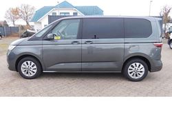 Indiumgraumet r7h (metallic) Gebraucht 2024 VW Multivan Life Van | 44.990 € (Superpreis)