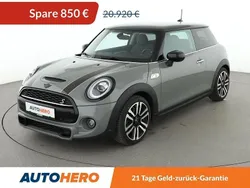 Grau Gebraucht 2019 Mini Cooper S Kleinwagen | 20.070 € (Fairer Preis)