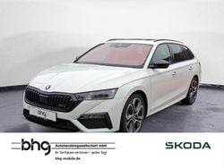 Weiß Gebraucht 2022 Skoda Octavia RS Kombi | 26.730 € (Fairer Preis)