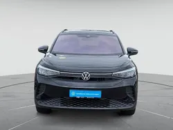 Grenadillschwarz metallic Gebraucht 2024 VW ID.4 Pro SUV | 36.999 € (Superpreis)