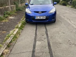 Blau Gebraucht 2008 Mazda 2 Limousine | 1.700 € (Teuer)