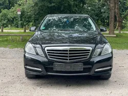Schwarz Gebraucht 2010 Mercedes E350 Elegance Limousine | 8.990 € (Guter Preis)