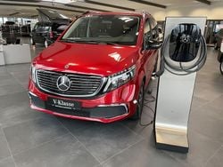 Rot Gebraucht 2022 Mercedes EQV300 Van / Kleinbus | 39.800 € (Superpreis)