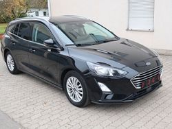 Schwarz Gebraucht 2019 Ford Focus Titanium Limousine | 8.890 € (Guter Preis)