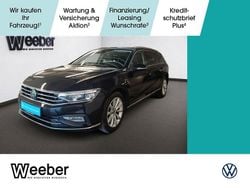 Deep black perleffekt (metallic) Gebraucht 2022 VW Passat Elegance Kombi | 20.990 € (Guter Preis)