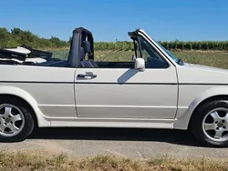 Weiß Gebraucht 1989 VW Golf Cabriolet Cabrio | 9.999 €