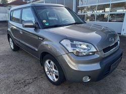 Grau Gebraucht 2010 Kia Soul SUV | 2.990 € (Guter Preis)