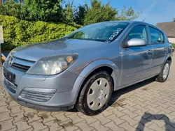 Silber Gebraucht 2005 Opel Astra Edition Limousine | 2.750 € (Fairer Preis)