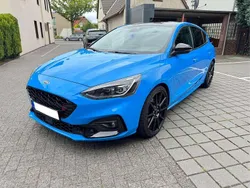 Blau Gebraucht 2021 Ford Focus ST Limousine | 30.000 € (Fairer Preis)