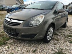 Braun Gebraucht 2011 Opel Corsa Edition Limousine | 2.799 € (Guter Preis)