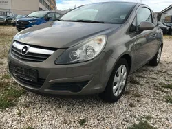 Braun Gebraucht 2011 Opel Corsa Edition Limousine | 2.799 € (Guter Preis)