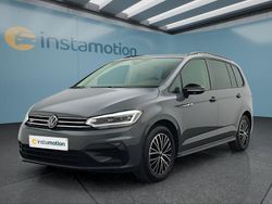 Grau Gebraucht 2024 VW Touran Van / Kleinbus | 36.499 € (Teuer)