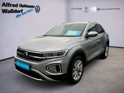 Silber Gebraucht 2024 VW T-Roc Style SUV | 33.801 € (Etwas zu teuer)