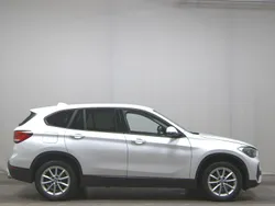 Weiss Gebraucht 2020 BMW X1 Performance SUV | 19.980 € (Superpreis)
