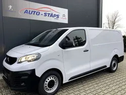 Weiss icy Neu 2025 Peugeot Expert Van | 28.690 €