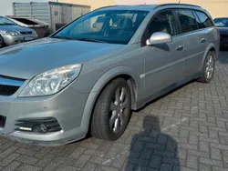 Silber Gebraucht 2007 Opel Vectra Cosmo Kombi | 3.450 € (Fairer Preis)