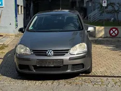 Grau Gebraucht 2006 VW Golf V Trendline Limousine | 3.490 € (Fairer Preis)