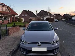 Grau Gebraucht 2023 VW Golf VIII Move Limousine | 22.000 € (Guter Preis)