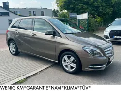 Gold Gebraucht 2012 Mercedes B180 Van / Kleinbus | 11.970 € (Guter Preis)