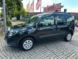 Schwarz Gebraucht 2018 Mercedes Citan 112 Kombi | 13.500 € (Fairer Preis)