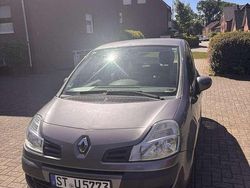 Bronze Gebraucht 2009 Renault Modus Van / Kleinbus | 1.200 €