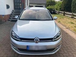 Grau Gebraucht 2015 VW Golf VII Kombi | 15.000 € (Fairer Preis)