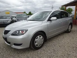 Silber Gebraucht 2004 Mazda 3 Comfort Limousine | 850 € (Superpreis)