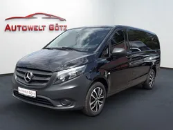 Schwarz Gebraucht 2018 Mercedes Vito Van / Kleinbus | 20.980 € (Fairer Preis)