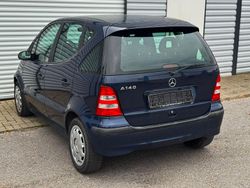 Blau Gebraucht 2001 Mercedes A140 Classic Kleinwagen | 2.990 € (Etwas zu teuer)