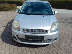 Silber Gebraucht 2008 Ford Fiesta Style Kleinwagen | 850 € (Superpreis)