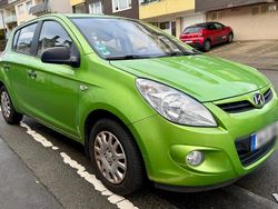 Grün Gebraucht 2009 Hyundai i20 Comfort Limousine | 3.399 € (Guter Preis)