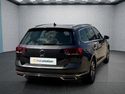 Grau Gebraucht 2022 VW Passat GTE Kombi | 25.799 € (Fairer Preis)