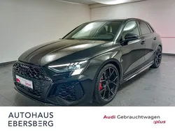 Mythosschwarz metallic Gebraucht 2024 Audi RS3 Sportback Design Kleinwagen | 59.750 € (Fairer Preis)