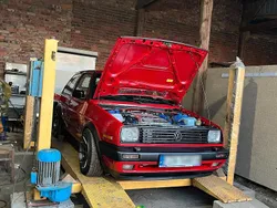 Rot Gebraucht 1991 VW Golf II GTI Kleinwagen | 14.999 €