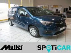 Blau Gebraucht 2023 Opel Combo-e Life Ultimate Limousine | 33.999 €