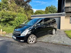 Schwarz Gebraucht 2011 Hyundai H-1 Van / Kleinbus | 17.500 €