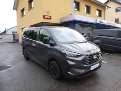 Magnetic Neu 2025 Ford Tourneo Custom Trend Kombi | 45.990 € (Etwas zu teuer)