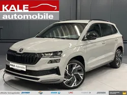 Grau (steelgrau) Gebraucht 2023 Skoda Karoq SportLine SUV | 33.600 € (Teuer)